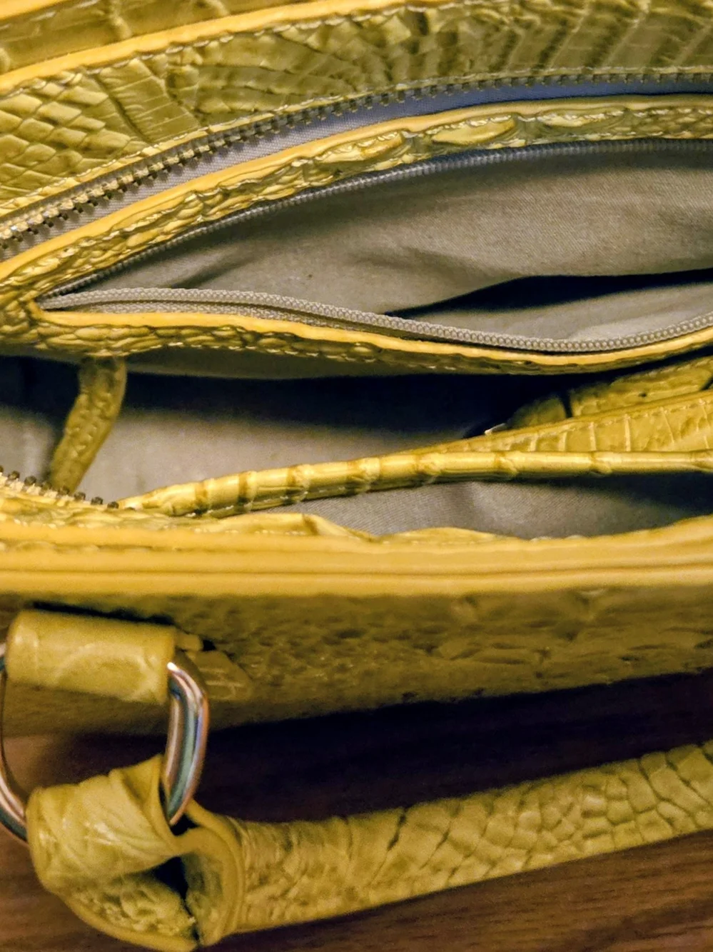 Croc-Embossed Yellow Women's Tote Bag